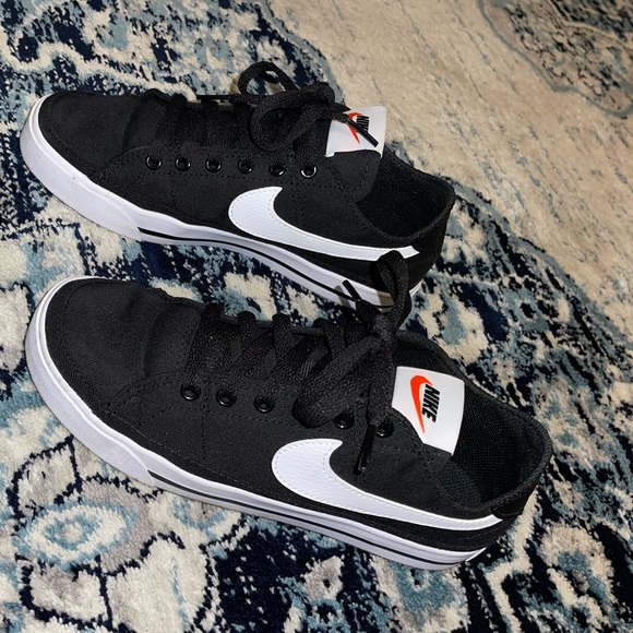 Black Nike Canvas - Picture 7 of 10